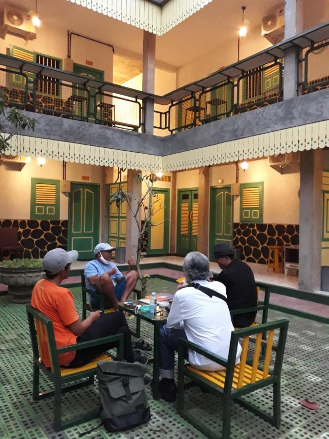 Joglo Aruna Syariah 2* Prawirotaman