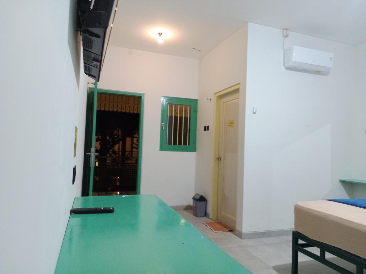 Joglo Aruna Syariah Gasthuis 2*